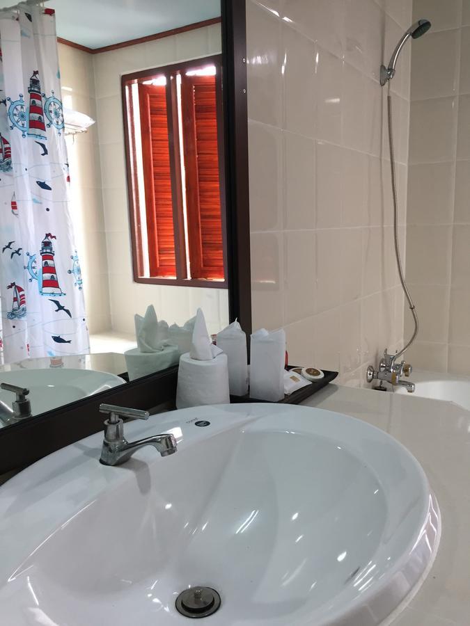 Toh Buk Seng Ayutthaya Hotel Zewnętrze zdjęcie