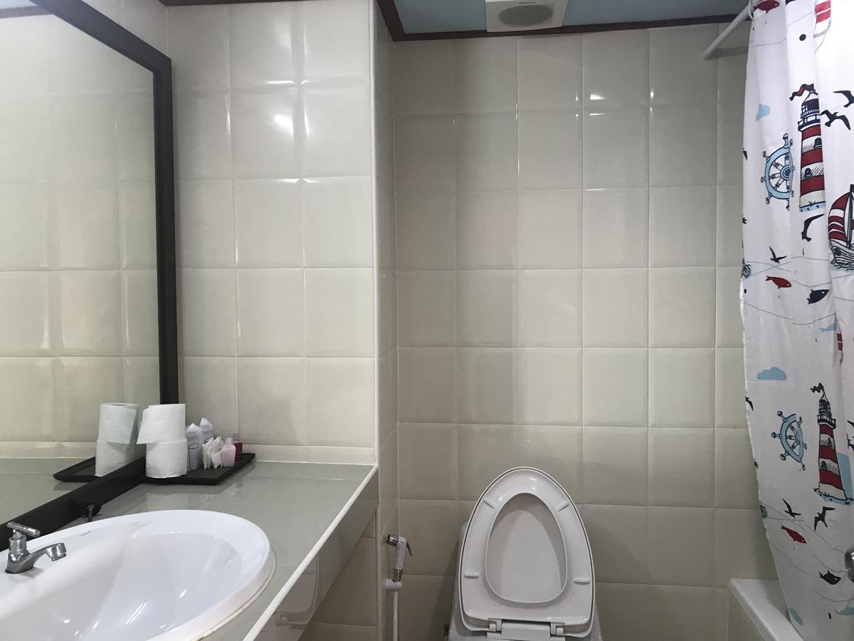 Toh Buk Seng Ayutthaya Hotel Zewnętrze zdjęcie