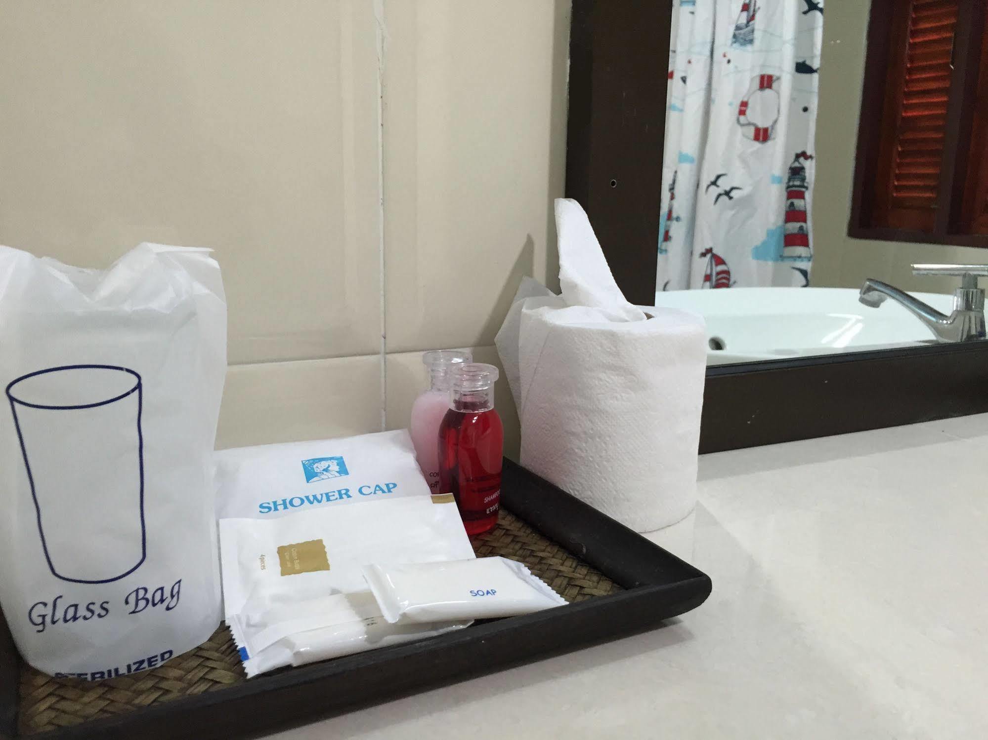 Toh Buk Seng Ayutthaya Hotel Zewnętrze zdjęcie